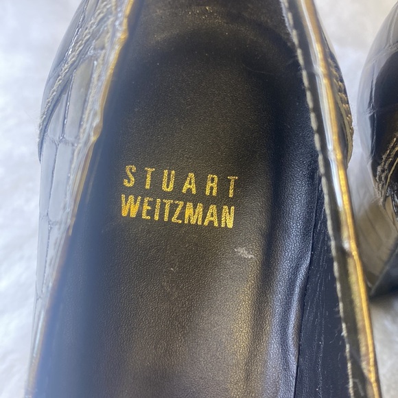 Stuart Weitzman Alligator Print Heeled Loafer - Picture 2 of 11